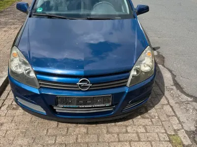 Gebraucht Opel Astra 75 PS (55 kW) 2005 Blau Kombi