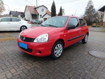 Gebraucht Renault Clio II Campus 58 PS (42 kW) 2009 Grau Limousine