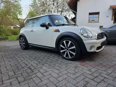 Gebraucht Mini ONE 75 PS (55 kW) 2010 Beige Kleinwagen