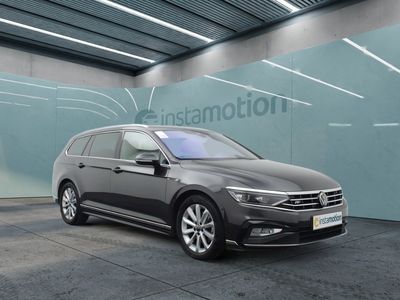 Grau Gebraucht 2023 VW Passat Elegance Kombi | 37.250 €
