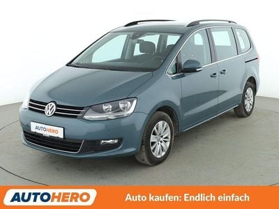Gebraucht VW Sharan Comfortline 150 PS (110 kW) 2021 Blau Van / Kleinbus