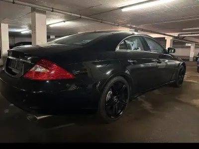 Gebraucht Mercedes CLS320 324 PS (238 kW) 2007 Schwarz Coupé