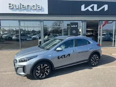 Gebraucht Kia XCeed Comfort 140 PS (102 kW) 2025 Silber SUV