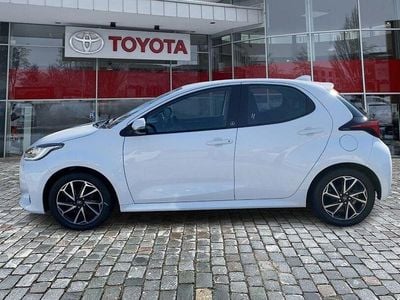 Usado Toyota Yaris Team 125 HP (91 kW) 2022 Branco Citadino