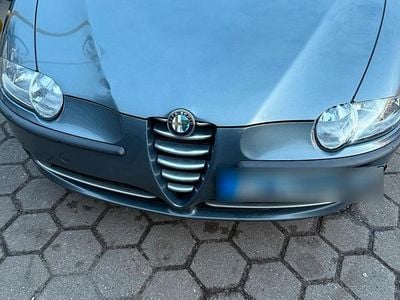 Usata Alfa Romeo 147 120 CV (88 kW) 2006 Argento Utilitaria