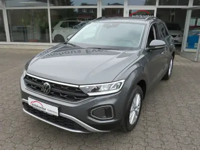 Gebraucht VW T-Roc Life 110 PS (80 kW) 2023 Grau SUV