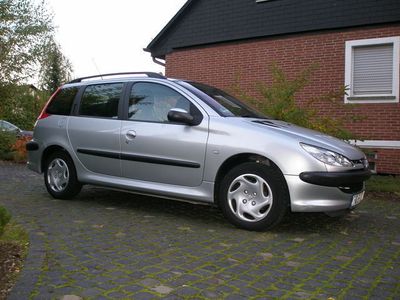 gebraucht Peugeot 206 SW Grand Filou Cool 75