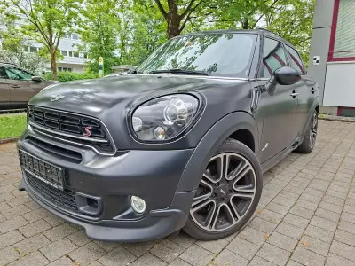 Gebraucht Mini Cooper S Countryman 190 PS (139 kW) 2015 Sonderlackierung SUV