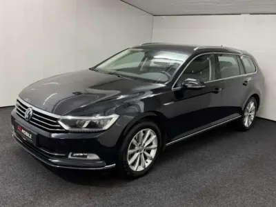Gebraucht VW Passat Highline 239 PS (175 kW) 2016 Deep black perleffekt Kombi