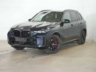 Używany BMW X5 M Sport 530 KM (389 kW) 2024 Szary SUV