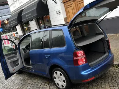 Gebraucht VW Touran 140 PS (102 kW) 2007 Blau Van / Kleinbus