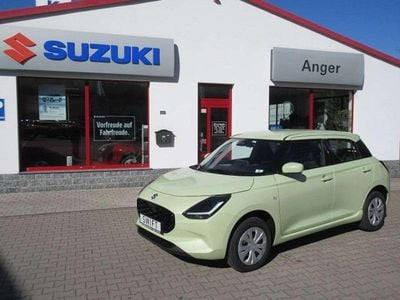 Neu Suzuki Swift Club 83 PS (61 kW) 2025 Coolyellowmetallic Kleinwagen