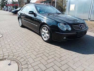 Gebraucht Mercedes CLK320 Avantgarde 218 PS (160 kW) 2004 Schwarz Coupé