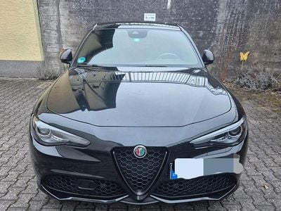 Gebraucht Alfa Romeo Giulia Estrema 280 PS (205 kW) 2022 Schwarz Limousine