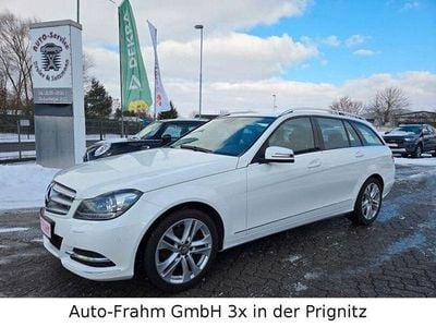 Gebraucht Mercedes C180 156 PS (114 kW) 2012 Weiß Kombi