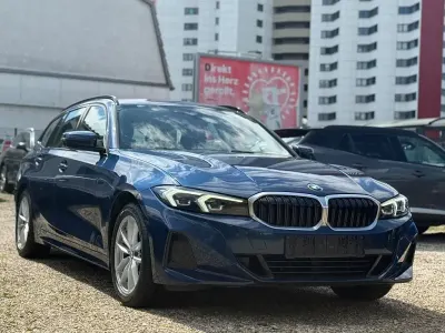 Gebraucht BMW 318 Shadowline 156 PS (114 kW) 2022 Blau Kombi