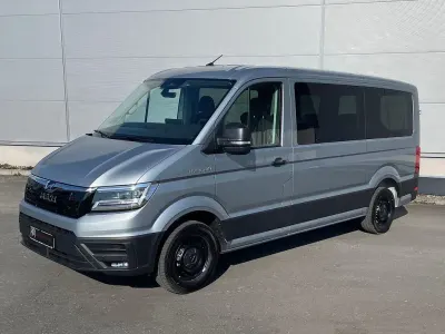 Neu MAN TGE 177 PS (130 kW) 2026 Oyster silver metallic Van