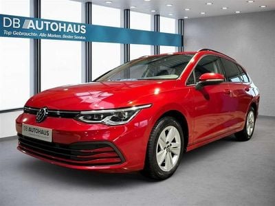 Gebraucht VW Golf VIII Life 150 PS (110 kW) 2023 Rot Kombi