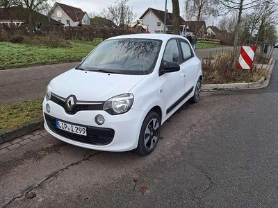Second-hand Renault Twingo LIMITED 69 CP (50 kW) 2018 Hatchback