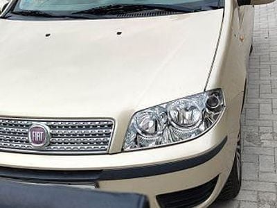 Gebraucht Fiat Punto 65 PS (47 kW) 2009 Beige Limousine