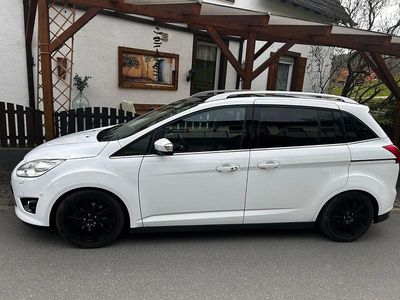 Gebraucht Ford Grand C-Max Titanium 182 PS (133 kW) 2014 Weiß Van / Kleinbus