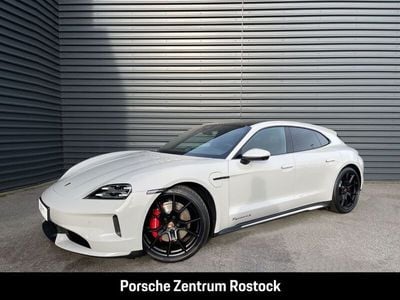 Porsche Taycan 4S