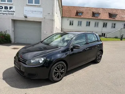 Gebraucht VW Golf VI Trendline 86 PS (63 kW) 2011 Schwarz Kleinwagen
