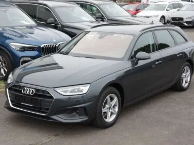 Usata Audi A4 Basis 136 CV (100 kW) 2024 Grigio Station wagon