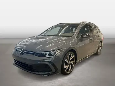 Gebraucht VW Golf VIII R-line 150 PS (110 kW) 2023 Delfingrau (metallic) Kombi