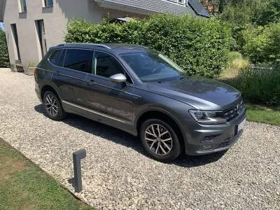 Gebraucht VW Tiguan Allspace Comfortline 150 PS (110 kW) 2020 Grau SUV