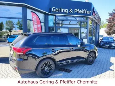 Gebraucht Mitsubishi Outlander Edition 150 PS (110 kW) 2018 Schwarz SUV