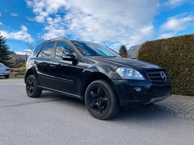 Mercedes ML320