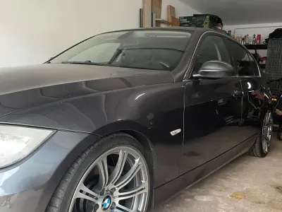 Usata BMW 325 197 CV (144 kW) 2007 Grigio Berlina