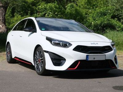 gebraucht Kia ProCeed GT ProCeed / pro_cee'd1.6 DCT Pano+Memory+P3+P5+VOLL