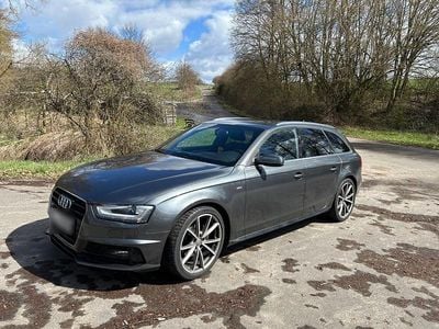 Gebraucht Audi A4 S-Line 190 PS (139 kW) 2015 Grau Kombi