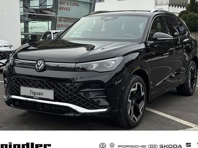 Neu VW Tiguan R-line 150 PS (110 kW) 2025 Schwarz SUV