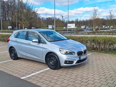 Gebraucht BMW 218 Active Tourer Luxury Line 136 PS (100 kW) 2015 Silber Van / Kleinbus