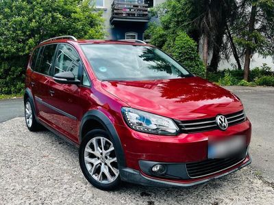 VW Touran Cross