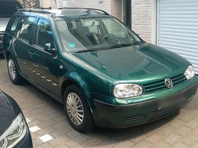 VW Golf IV