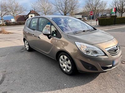 Gebraucht Opel Meriva 120 PS (88 kW) 2012 Braun Van / Kleinbus
