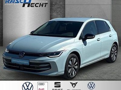 Gebraucht VW Golf VIII Goal 116 PS (85 kW) 2025 Blau Limousine