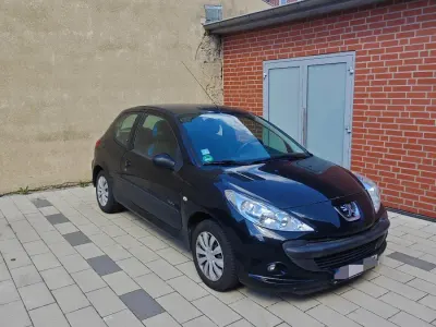 Occasion Peugeot 206+ 60 PK (44 kW) 2011 Zwart Hatchback
