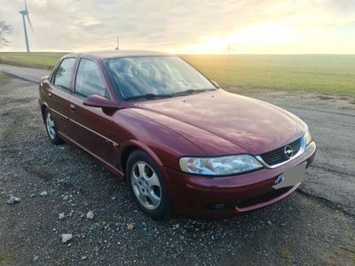 gebraucht Opel Vectra B/1.6V/Automatik/mit AHK/ohne Tüv