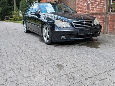 Mercedes C200