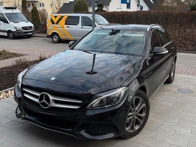 Gebraucht Mercedes C180 156 PS (114 kW) 2014 Schwarz Kombi