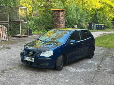 Gebraucht VW Polo 75 PS (55 kW) 2006 Blau Kleinwagen