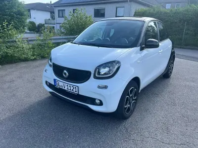 Gebraucht Smart ForFour Prime 71 PS (52 kW) 2015 Weiß Kleinwagen