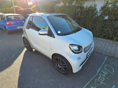 Usado Smart ForTwo Cabrio Passion 90 HP (66 kW) 2016 Branco Cabrios