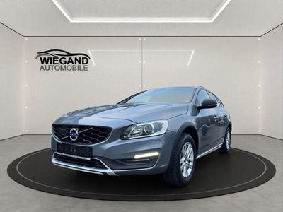 Gebraucht Volvo V60 CC 190 PS (139 kW) 2016 Grau Kombi