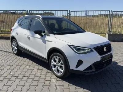 Gebraucht Seat Arona FR 110 PS (80 kW) 2024 Candy weiss SUV